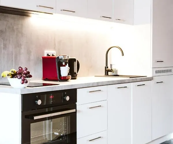 Symphony City Square Aparthotel 3* Wrocław