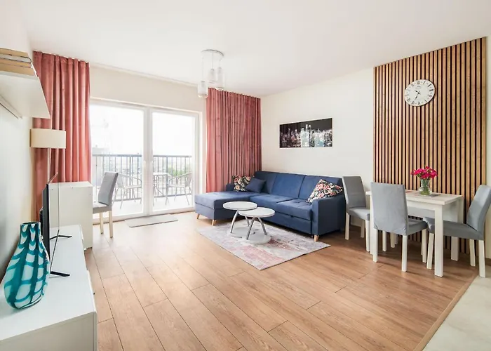 Lägenhetshotell Symphony City Square Aparthotel 3*