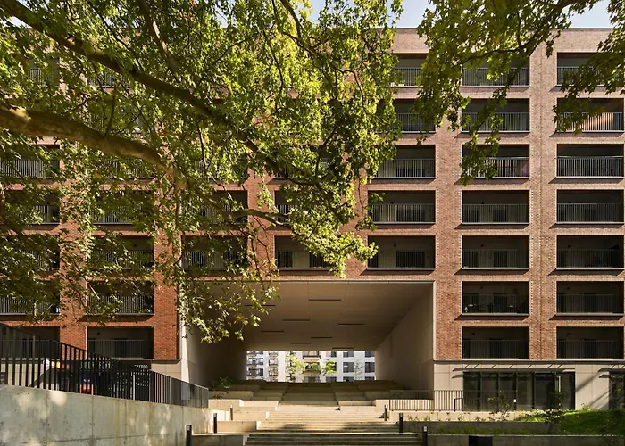 Symphony City Square Aparthotel Lägenhetshotell Wrocław