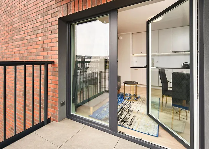 Lägenhetshotell Symphony City Square Aparthotel Wrocław