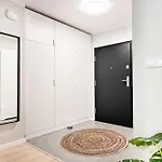 Symphony Square By Ina Hotel apartamentowy