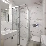 Hotel apartamentowy Symphony Square By Ina 3*