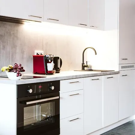 Symphony City Square Aparthotel 3* Wrocław