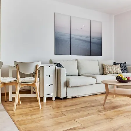 Symphony City Square Aparthotel Lägenhetshotell