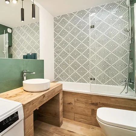 Lägenhetshotell Symphony City Square Aparthotel Wrocław