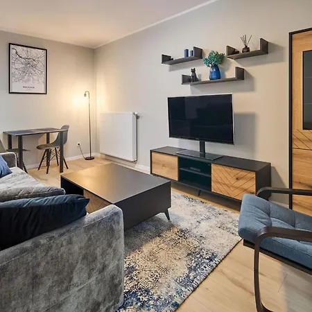 Lägenhetshotell Symphony City Square Aparthotel