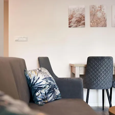 Symphony City Square Aparthotel Lägenhetshotell Wrocław