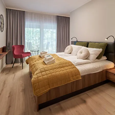 Symphony City Square Aparthotel Lägenhetshotell Wrocław