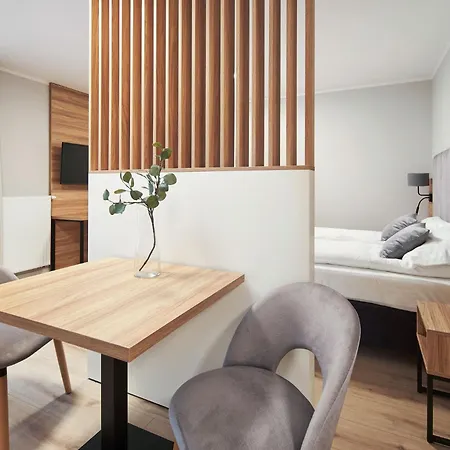 Lägenhetshotell Symphony City Square Aparthotel