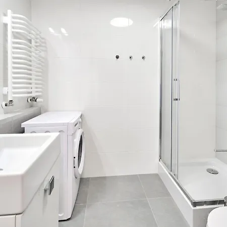 Symphony City Square Aparthotel Lägenhetshotell Wrocław