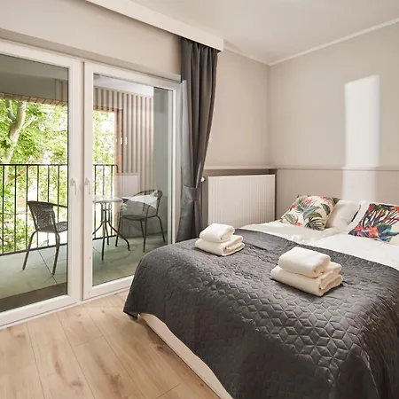 Symphony City Square Aparthotel 3*