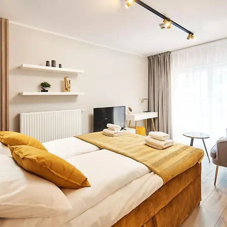 Symphony Square By Ina Lejlighedshotel 3*