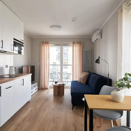 Symphony Square By Ina Hotel apartamentowy 3*