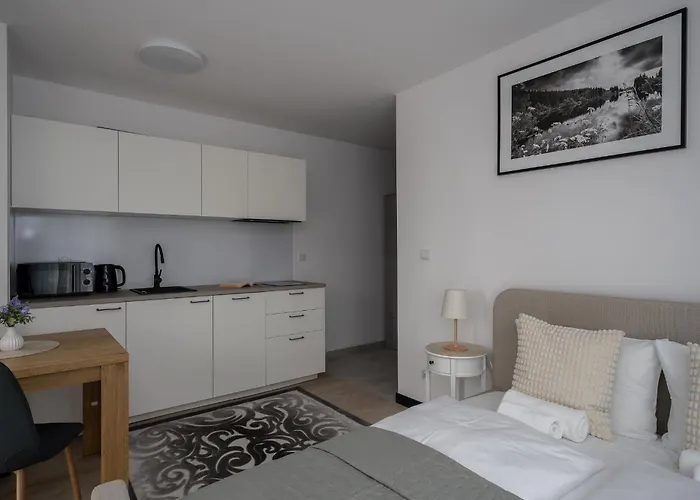 Aparthotel Symphony City Square Aparthotel 3*